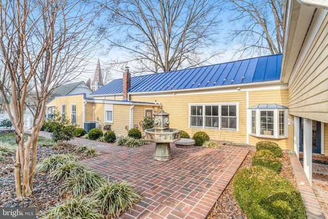 7153 MAIN ST, Clifton, VA 20124