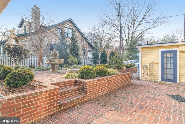 7153 MAIN ST, Clifton, VA 20124