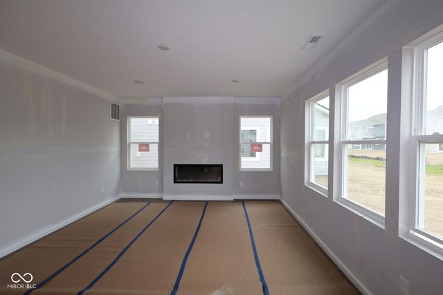 10043 Rosalee Drive, Noblesville, IN 46060