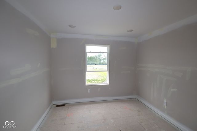 10043 Rosalee Drive, Noblesville, IN 46060