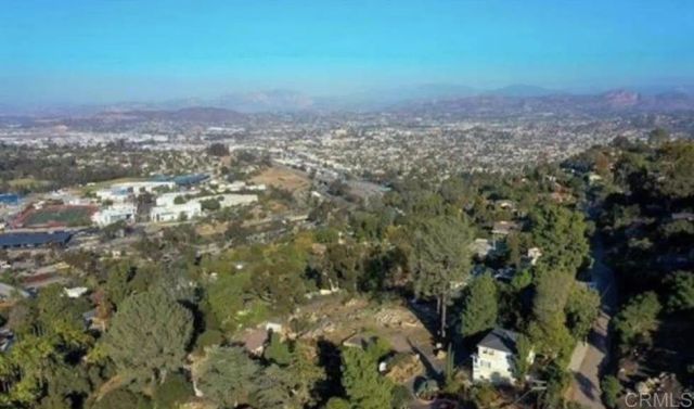 9608 Sunset, La Mesa, CA 91941