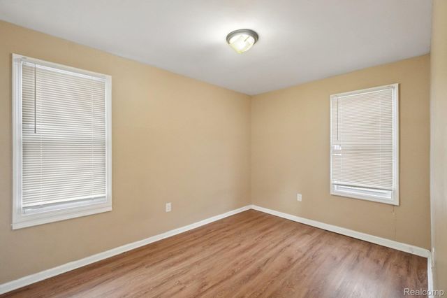 9072 Burt Road, Detroit, MI 48228