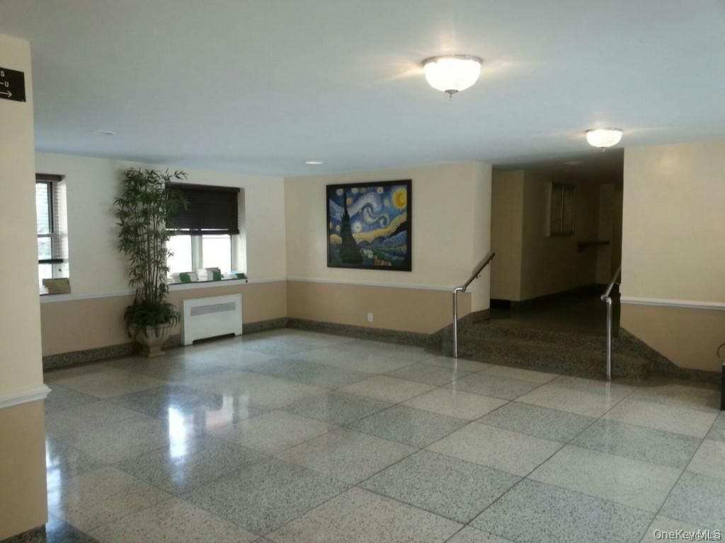 480 Riverdale Avenue 1F, Yonkers, NY 10705 — photo 2