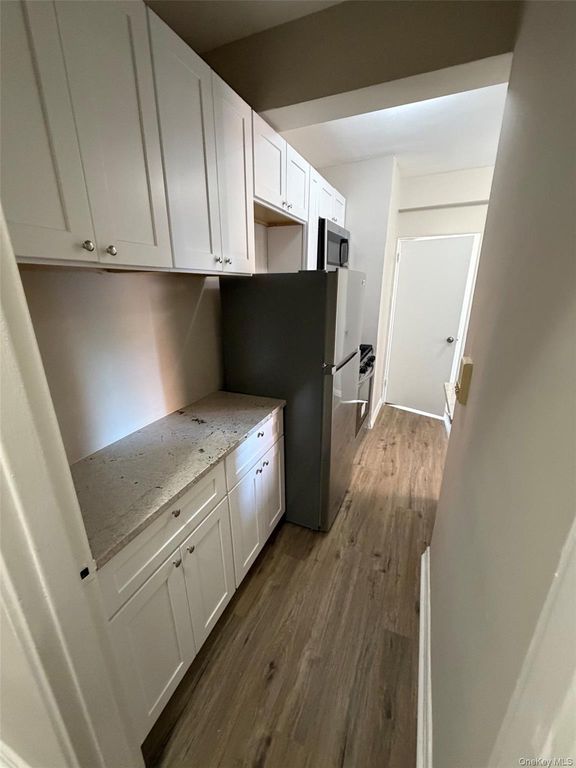 480 Riverdale Avenue 1F, Yonkers, NY 10705 — photo 5