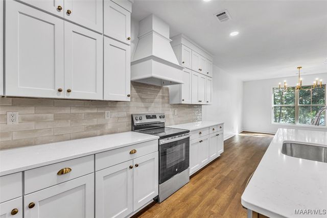 2063 Robinson Pond Road, Prattville, AL 36067