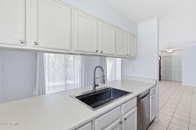 1660 W Village Way, Tempe, AZ 85282