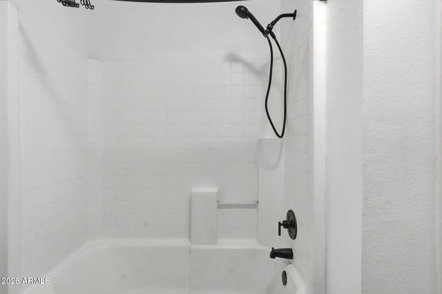 1660 W Village Way, Tempe, AZ 85282