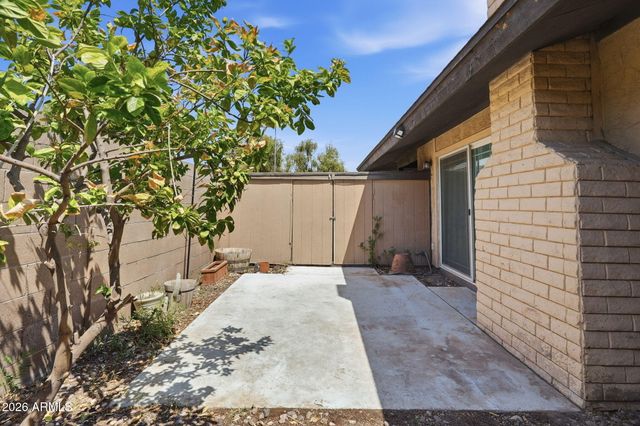 1660 W Village Way, Tempe, AZ 85282