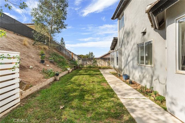 22933 De Berry Street, Grand Terrace, CA 92313