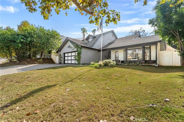 22933 De Berry Street, Grand Terrace, CA 92313