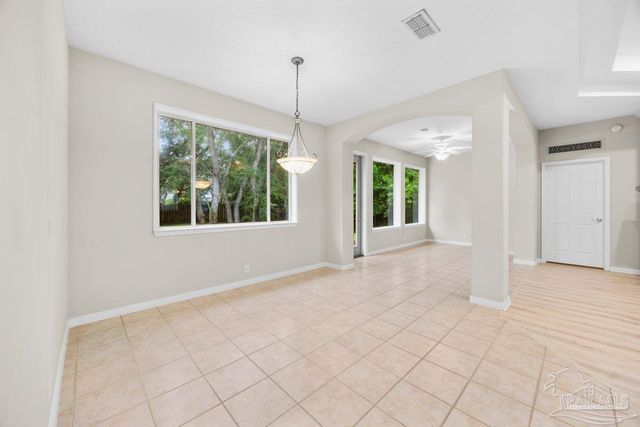 1166 Grand Pointe Dr, Gulf Breeze, FL 32563