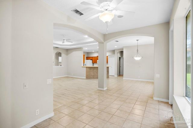 1166 Grand Pointe Dr, Gulf Breeze, FL 32563