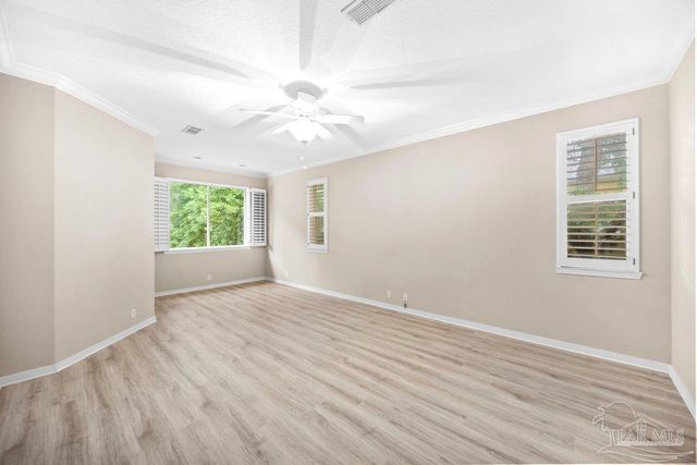 1166 Grand Pointe Dr, Gulf Breeze, FL 32563