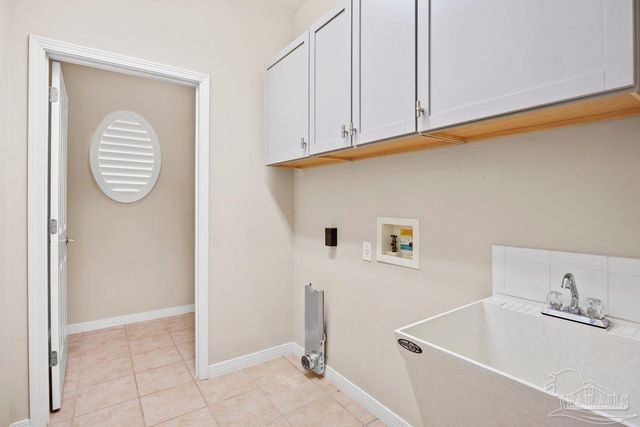 1166 Grand Pointe Dr, Gulf Breeze, FL 32563