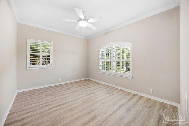 1166 Grand Pointe Dr, Gulf Breeze, FL 32563