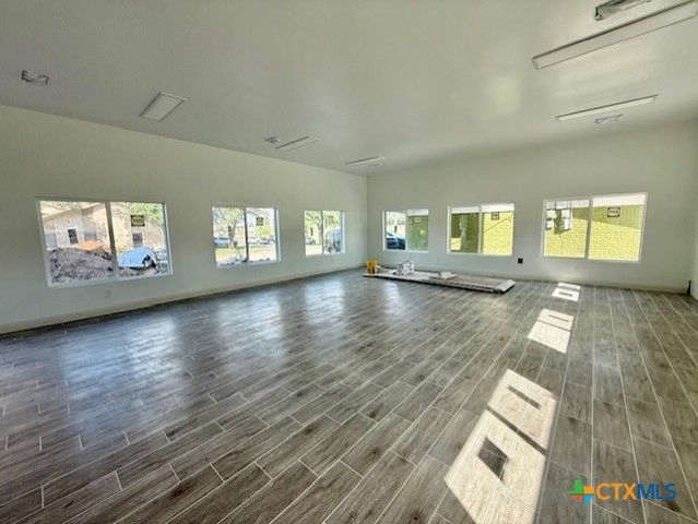 100 Paula Lane, Taylor, TX 76574