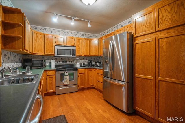 163 Walnut Street, Greenville, MO 63944