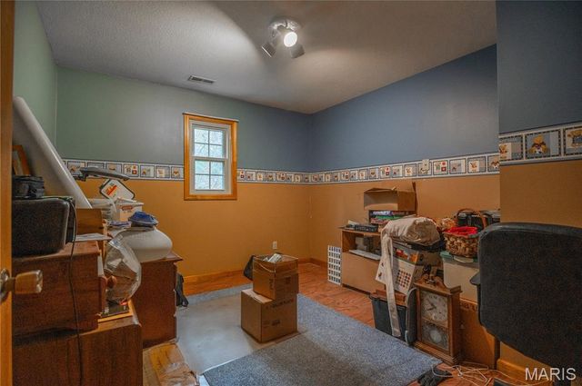 163 Walnut Street, Greenville, MO 63944