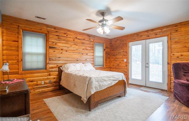 163 Walnut Street, Greenville, MO 63944