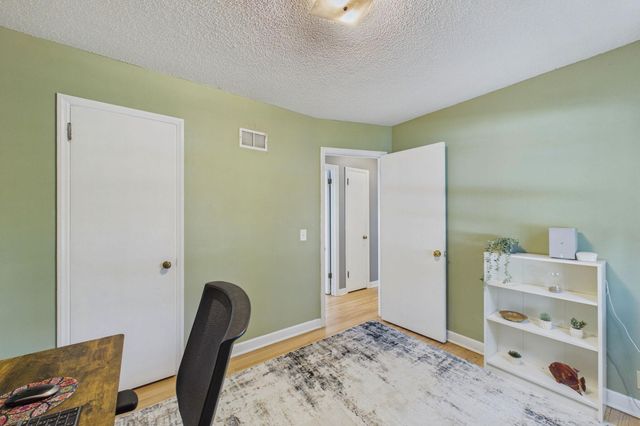 5901 Thomas Avenue S, Minneapolis, MN 55410
