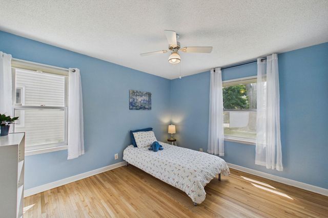 5901 Thomas Avenue S, Minneapolis, MN 55410