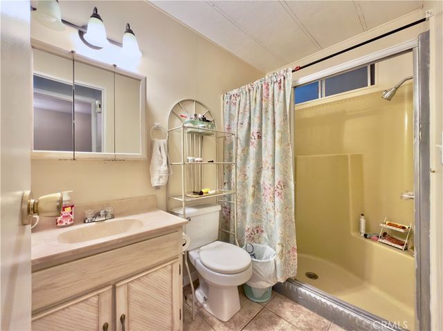 21001 Plummer Street 107, Chatsworth, CA 91311