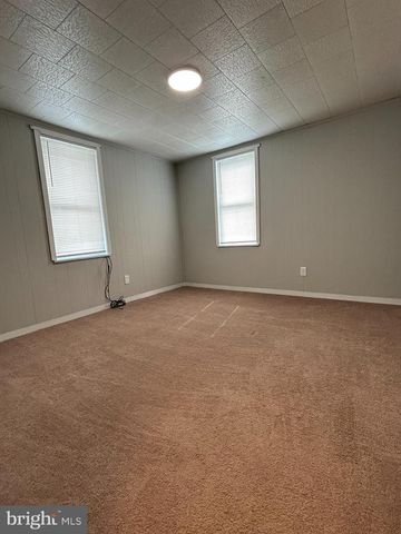 506 E CENTER ST, Millersburg, PA 17061