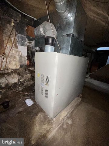 506 E CENTER ST, Millersburg, PA 17061