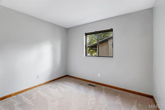 426 Madrina Court, Ballwin, MO 63021