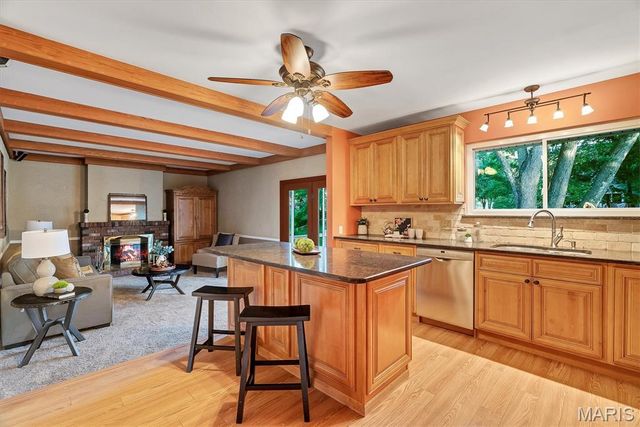 426 Madrina Court, Ballwin, MO 63021