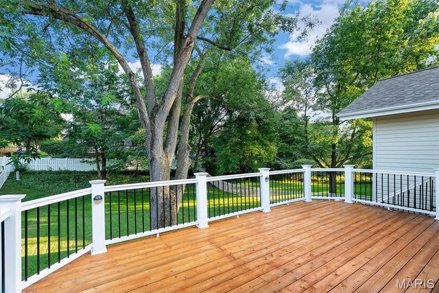 426 Madrina Court, Ballwin, MO 63021