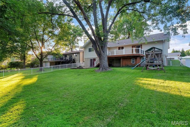 426 Madrina Court, Ballwin, MO 63021