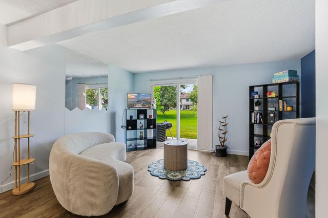 2829 67th Lane N, Brooklyn Center, MN 55430