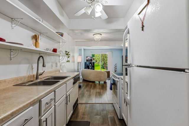 2829 67th Lane N, Brooklyn Center, MN 55430