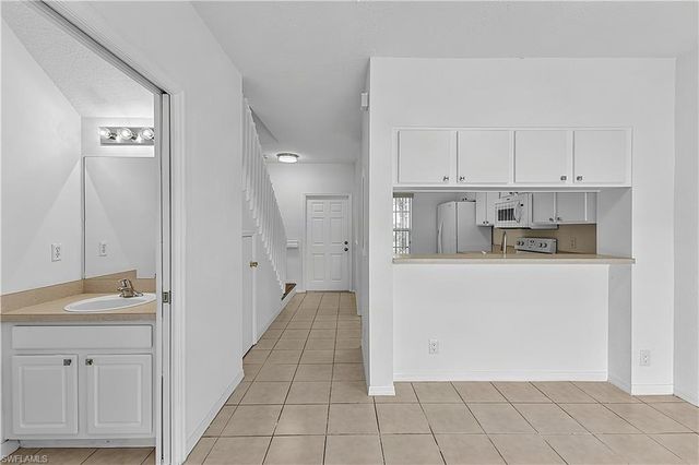 10035 Spyglass Hill LN, Fort Myers, FL 33966