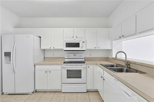 10035 Spyglass Hill LN, Fort Myers, FL 33966