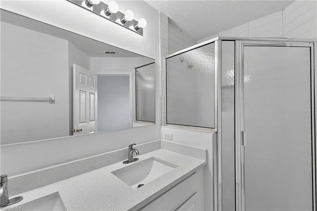 10035 Spyglass Hill LN, Fort Myers, FL 33966