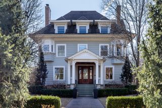 1112 Greenwood Street, Evanston, IL 60201