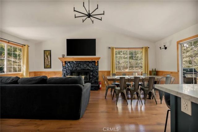 1348 Manzanita, Lake Arrowhead, CA 92352