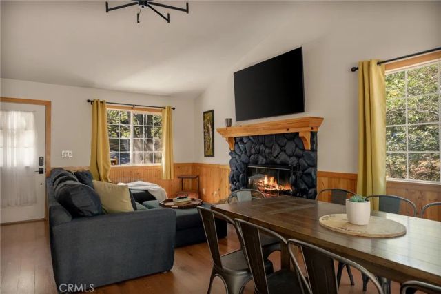 1348 Manzanita, Lake Arrowhead, CA 92352
