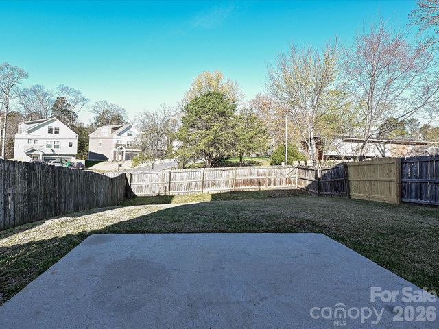 1140 Hannah Rae Court, Charlotte, NC 28214