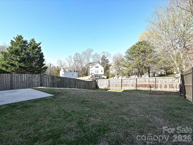 1140 Hannah Rae Court, Charlotte, NC 28214