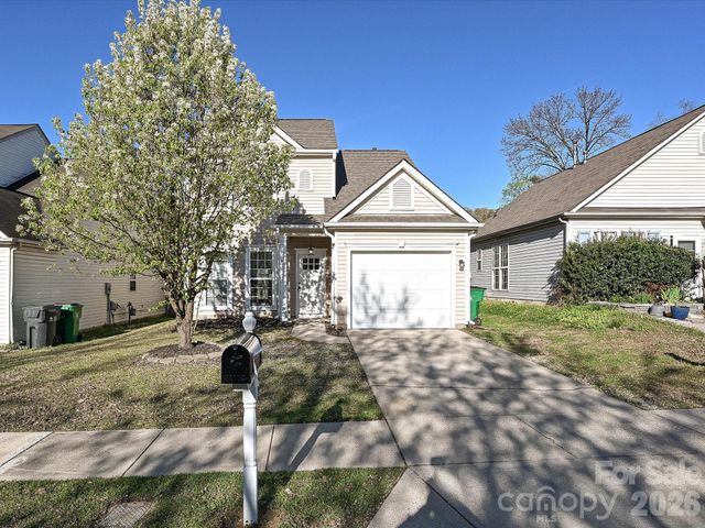 1140 Hannah Rae Court, Charlotte, NC 28214