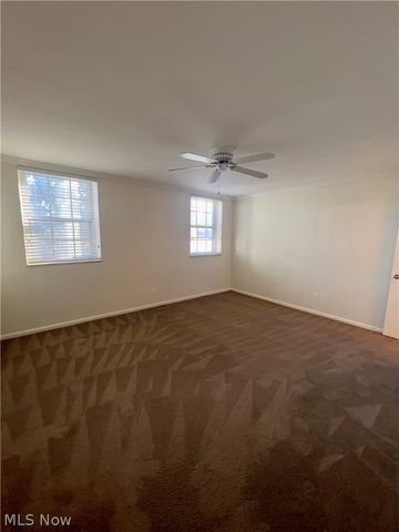 19901 Van Aken Boulevard W 7, Shaker Heights, OH 44122