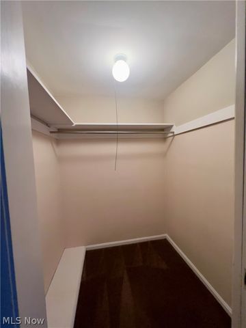 19901 Van Aken Boulevard W 7, Shaker Heights, OH 44122