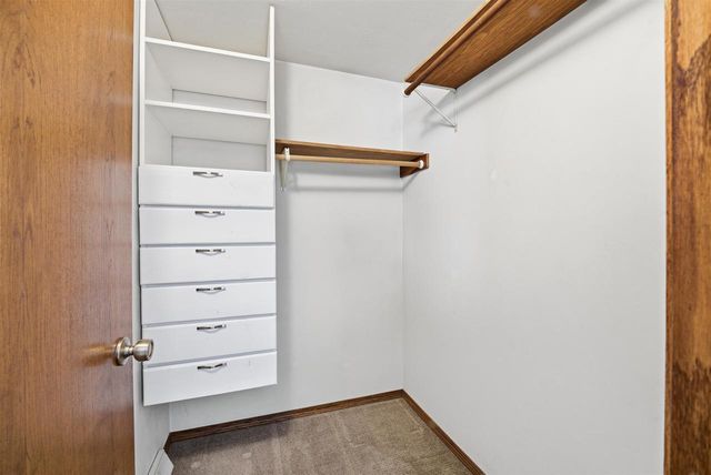 2688 NICOLET DRIVE, Green Bay, WI 54311