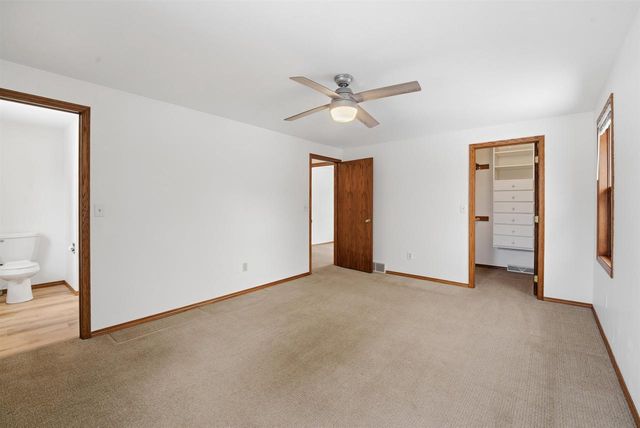 2688 NICOLET DRIVE, Green Bay, WI 54311