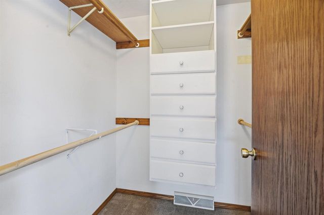 2688 NICOLET DRIVE, Green Bay, WI 54311