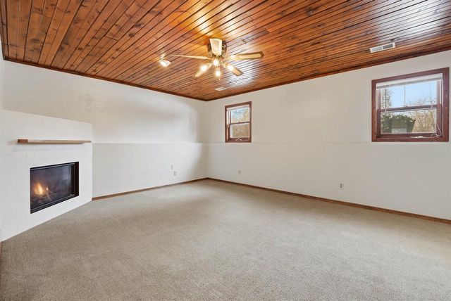 2688 NICOLET DRIVE, Green Bay, WI 54311