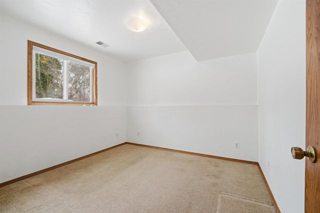 2688 NICOLET DRIVE, Green Bay, WI 54311